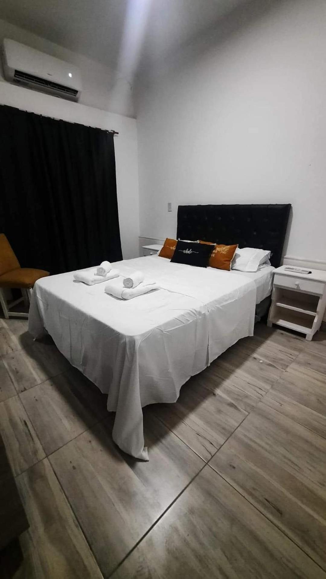 Bed and Breakfast Solano House Термас-де-Рио-Ондо Экстерьер фото